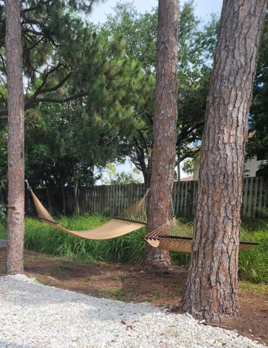 Welcome To The Bray Escape 4 Miles To Siesta Key Sarasota Ngoại thất bức ảnh